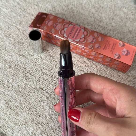 By Terry Brightening CC Liquid Blush - Rosy Flash - Picture 7 of 8
